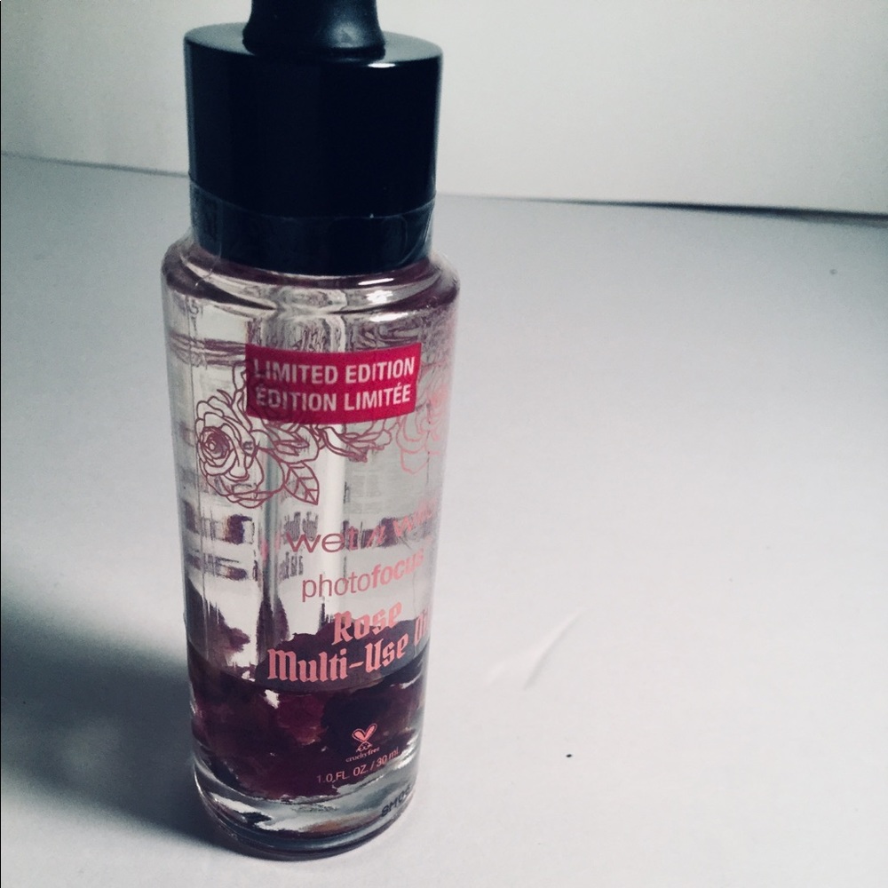 🆕Wet n wild 🌹Rose multi use oil🆕 - Picture 3 of 3